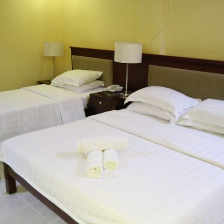Boracay Peninsula Resort Balabag  Экстерьер фото