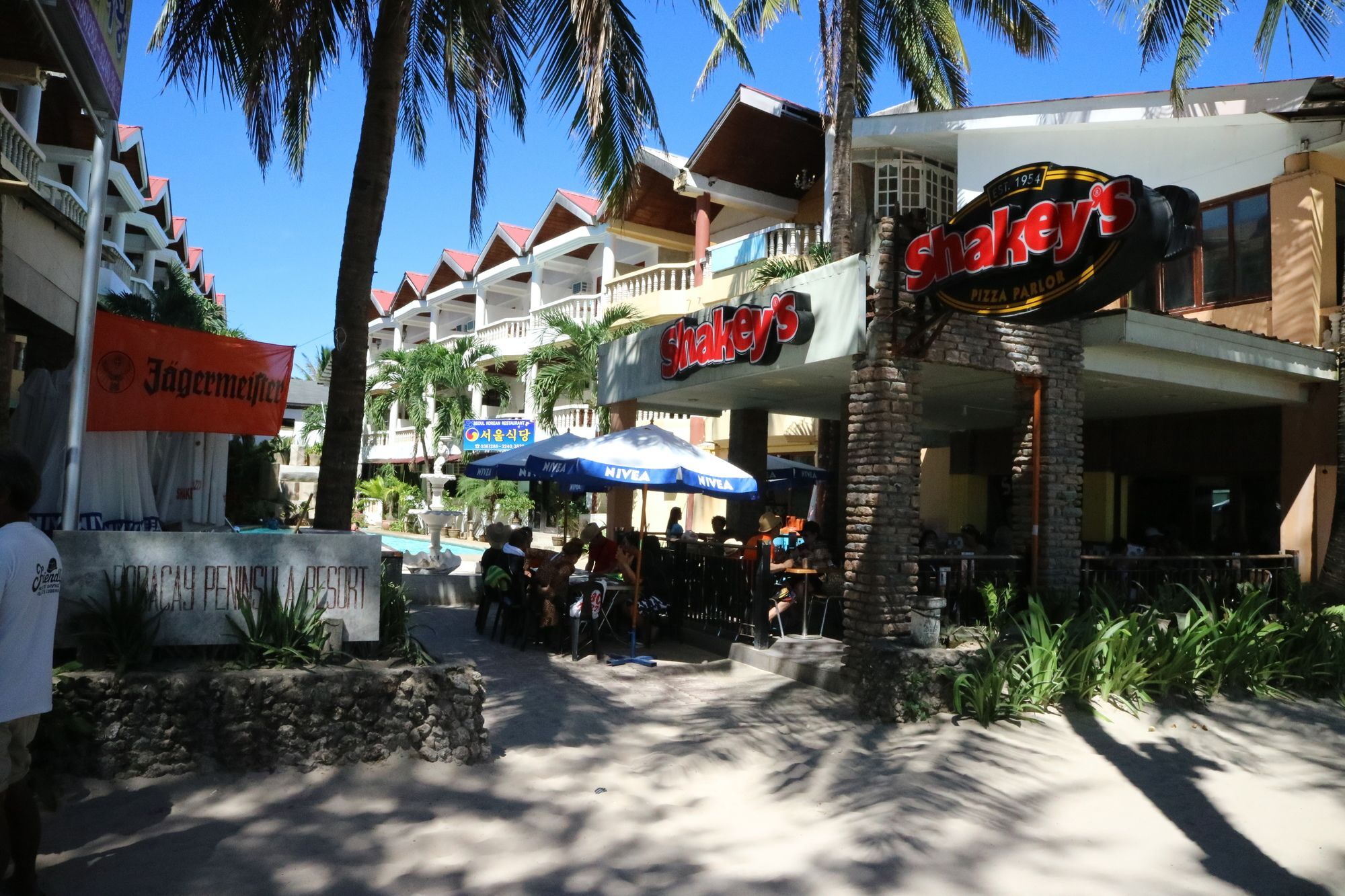 Boracay Peninsula Resort Balabag  Экстерьер фото